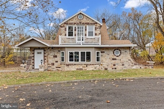 3507 Union Deposit Rd, Harrisburg, PA 17109