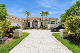 2708 Meadowood Dr, Weston, FL 33332