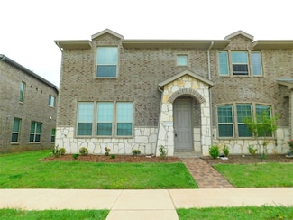 3129 Solana Cir, Denton, TX 76207