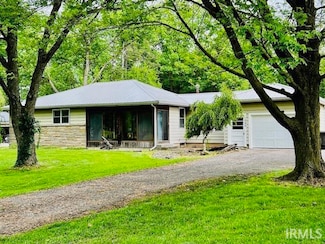 3824 Forest Ridge Dr, Fort Wayne, IN 46804