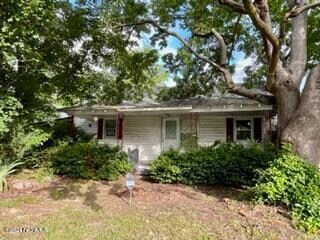 408 S Bay St, Hobgood, NC 27843