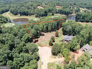 111 Fox Ct, Forsyth, GA 31029