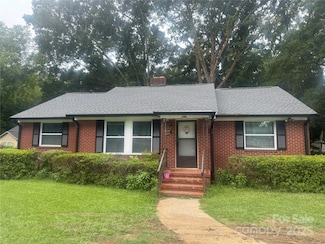 116 S White St, Marshville, NC 28103