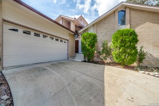 9315 Hoke Dr, San Antonio, TX 78254