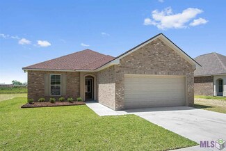 1702 W Cocodrie Dr, Gonzales, LA 70737