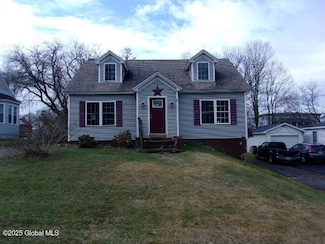 20 Spring St, Broadalbin, NY 12025