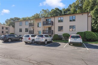 45 Kristee Cir, West Warwick, RI 02893