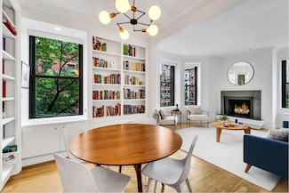 101 W 81st St Unit 316, New York, NY 10024