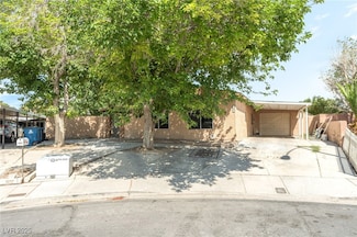 153 Sir Thomas Dr, Las Vegas, NV 89110