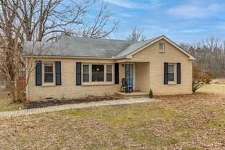 1107 Old Columbia Rd, Dickson, TN 37055