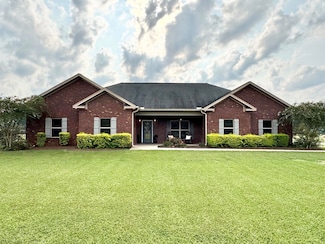 145 Marilyns Place, Caledonia, MS 39740