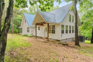 22194 Air Park Dr, Golden, MO 65658
