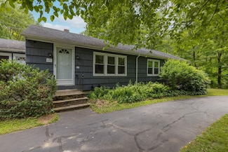 175 Piscassic Rd, Newfields, NH 03856
