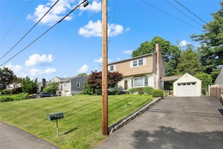 1728 Summit St, Yorktown Heights, NY 10598