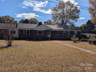 130 Mcclure Dr, Charlotte, NC 28216