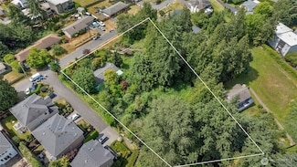 1412 N 40th St, Renton, WA 98056