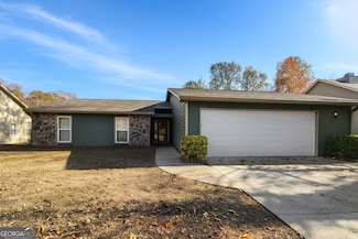 1552 Golf Link Dr, Stone Mountain, GA 30088