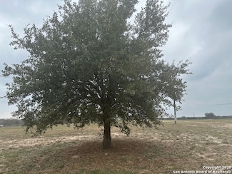 003 Stevens Rd, von Ormy, TX 78073