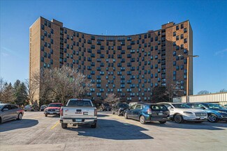 1181 Edgcumbe Rd Unit 1201, Saint Paul, MN 55105
