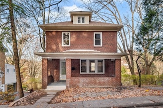 17 Wilkins Rd, Pittsburgh, PA 15221