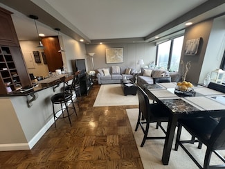 65 E India Row Unit 18H, Boston, MA 02110