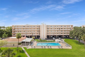9461 Harbor Greens Way Unit 502, Seminole, FL 33776