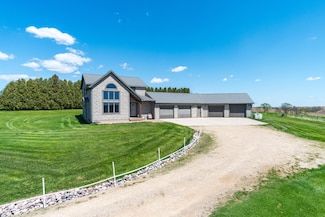 11840 County 5, Caledonia, MN 55921