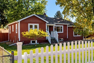 830 Gray St, Lakewood, CO 80214