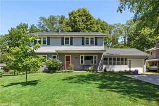 6321 Washington Ave, Windsor Heights, IA 50324