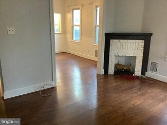 503 Cinnaminson St, Riverton, NJ 08077