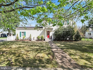 4 Esther Ave, Ewing, NJ 08618