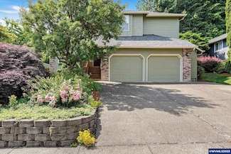 2110 Woodhaven Ct NW, Salem, OR 97304