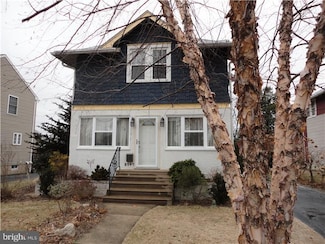 2147 Highland Ave, Morton, PA 19070