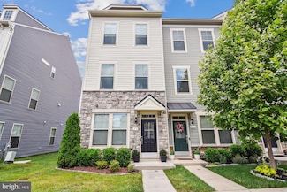 822 Jarrett Ln, Glen Burnie, MD 21060