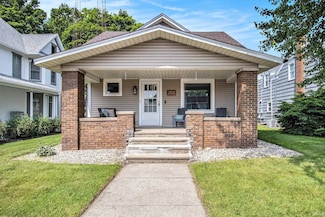 203 S Main St, Middlebury, IN 46540
