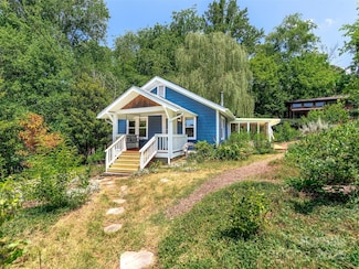 83 5th Ave, Asheville, NC 28806