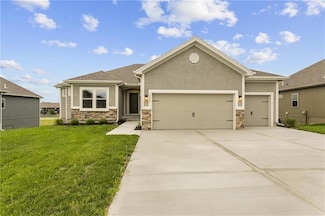 9018 N Monroe Ave, Kansas City, MO 64156