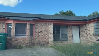 925 Holly St, Copperas Cove, TX 76522