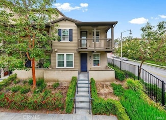 916 N Acacia Ct Unit F, Azusa, CA 91702