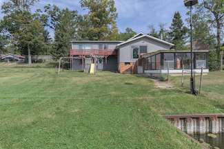 27517 W Ashland Ave, Spring Grove, IL 60081
