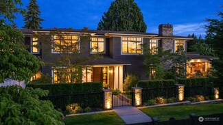 9109 NE 35th Place, Yarrow Point, WA 98004