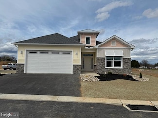 1898 Naples Cir, Chambersburg, PA 17202