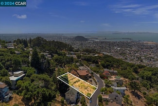 1550 Regency Ct, El Cerrito, CA 94530