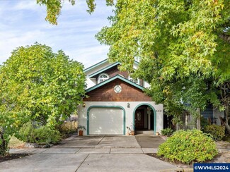 532 NW 16th St, Corvallis, OR 97330
