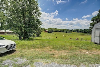 3411 W Walnut St, Johnson City, TN 37604