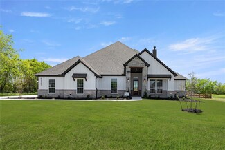 9321 Bluestem Ln, Northlake, TX 76247