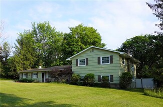 2811 Rush Mendon Rd, Honeoye Falls, NY 14472