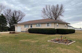 1617 Minden Dr, Columbus, NE 68601