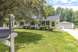 512 State St, Elmore, OH 43416