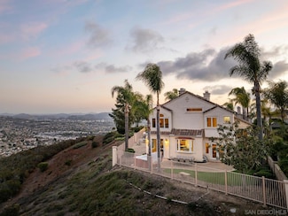 2104 View Crest Glen, Escondido, CA 92026